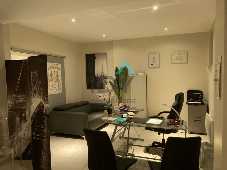 vente Locaux d'activité Saint Germain En Laye - Photo 1