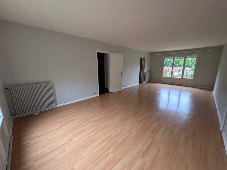 location Maison Orgeval - Photo 3