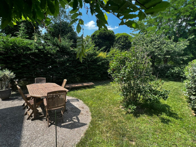 location Duplex Le Pecq - Photo 1