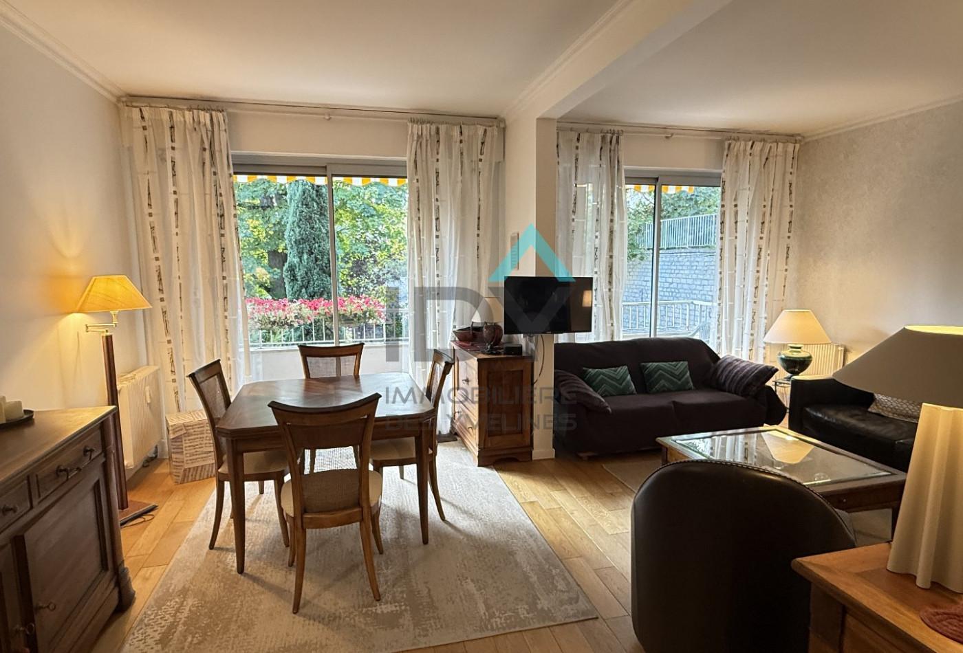 vente Appartement Le Mesnil Le Roi - Photo 2