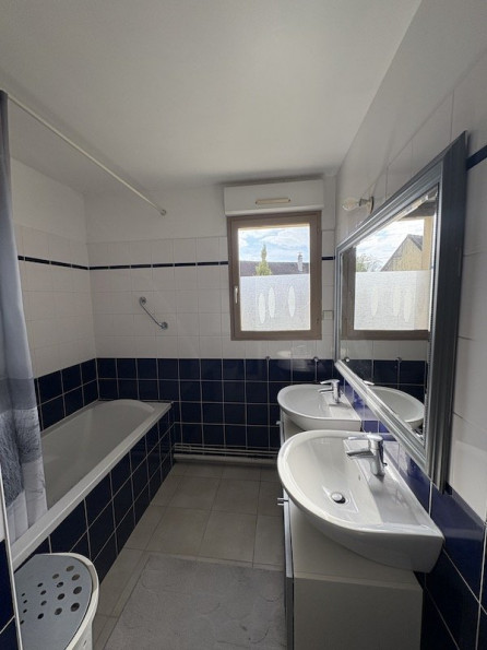 location Appartement Chateaufort - Photo 8
