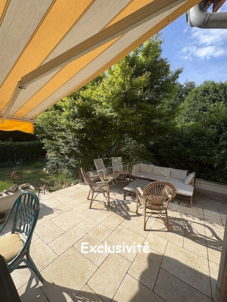 vente Maison Chateaufort - Photo 1