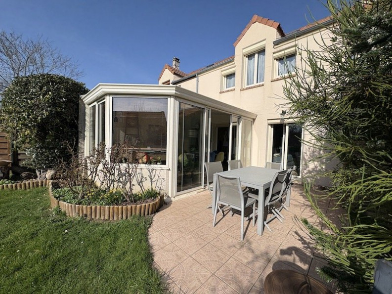 à vendre Maison Chateaufort - Photo 2