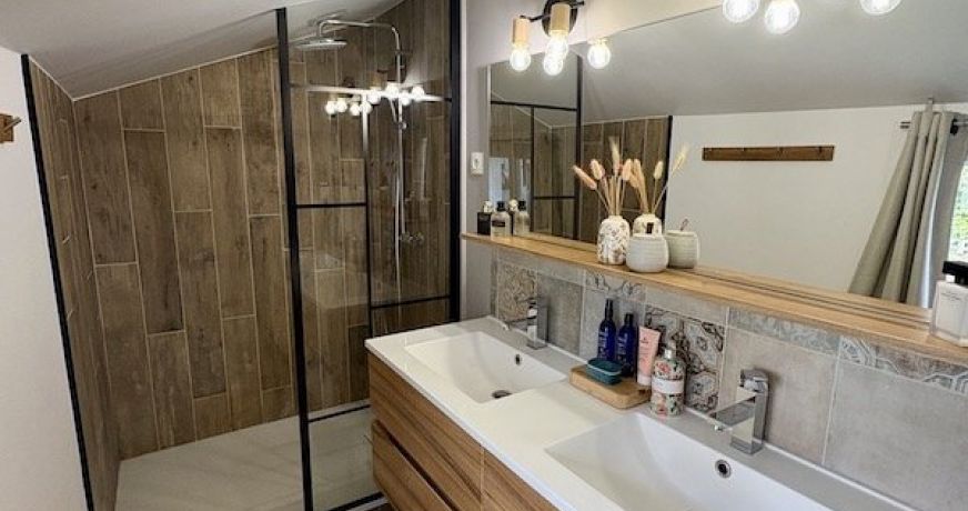 vente Maison de village Chateaufort