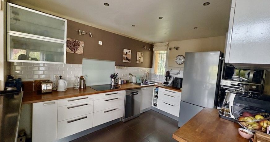 vente Maison individuelle Chateaufort