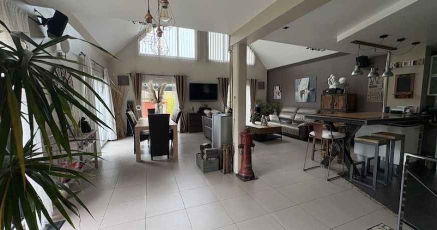 vente Maison individuelle Chateaufort