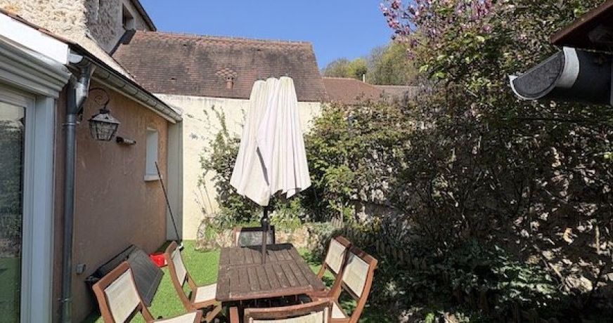 vente Maison de village Chateaufort