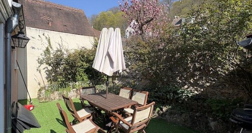 vente Maison de village Chateaufort