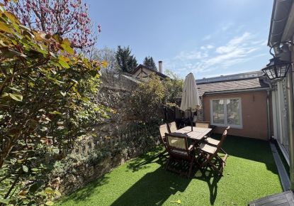 vente Maison de village Chateaufort
