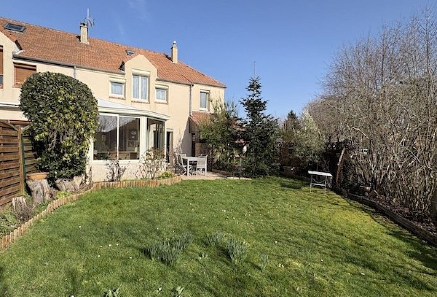 vente Maison Chateaufort - Photo 1