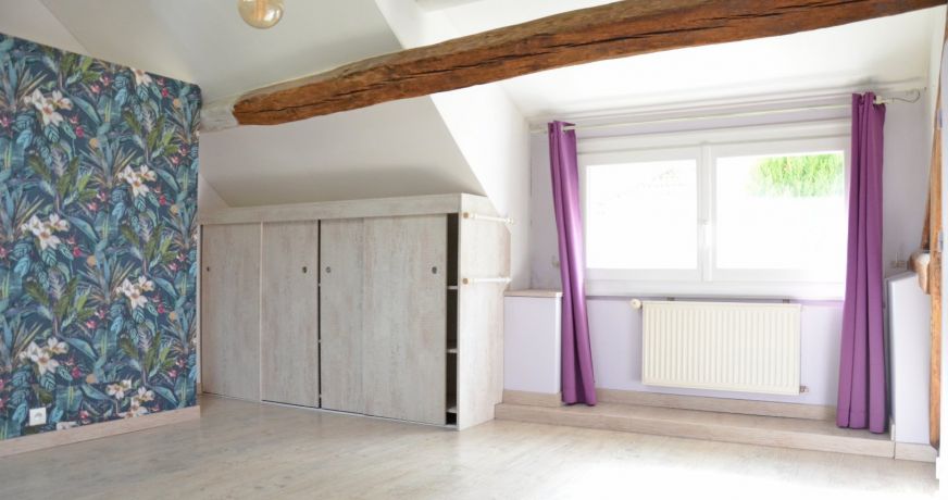 vente Maison de village Chateaufort