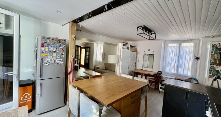 vente Maison de village Chateaufort