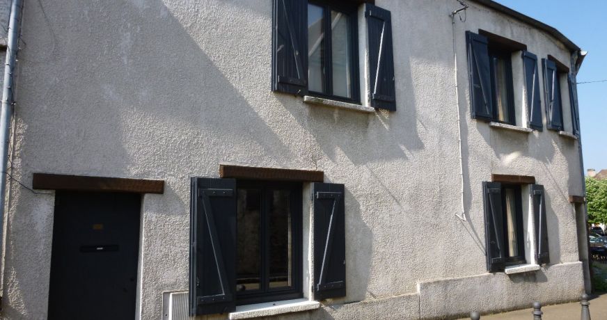 vente Maison de village Chateaufort