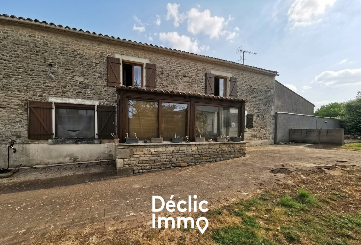 vente Maison Saint Pierre Le Vieux - Photo 1