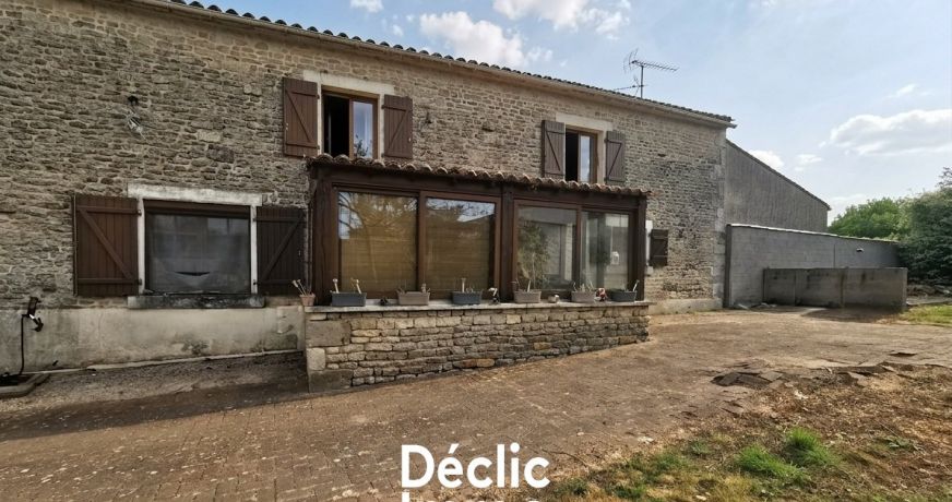 vente Maison Saint Pierre Le Vieux