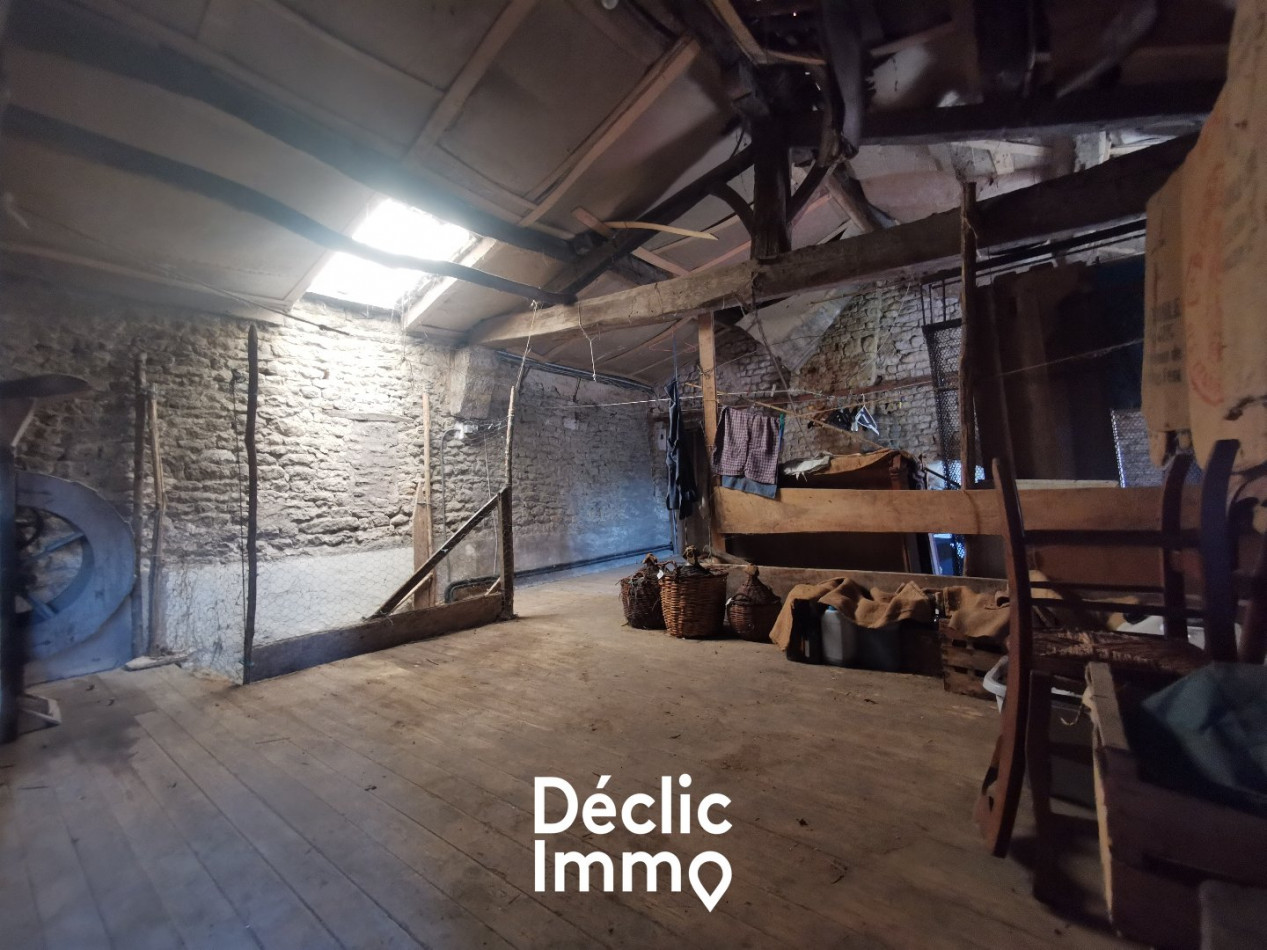 vente Maison à rénover Saint Pierre Le Vieux - Photo 7