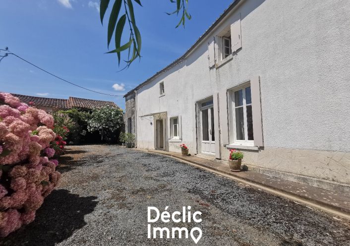 vente Maison à rénover Saint Pierre Le Vieux