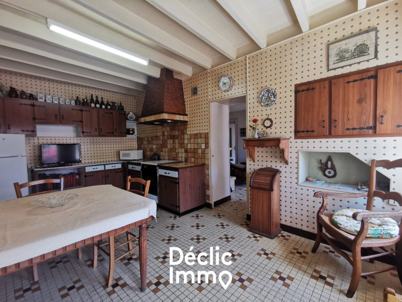 vente Maison à rénover Saint Pierre Le Vieux - Photo 3