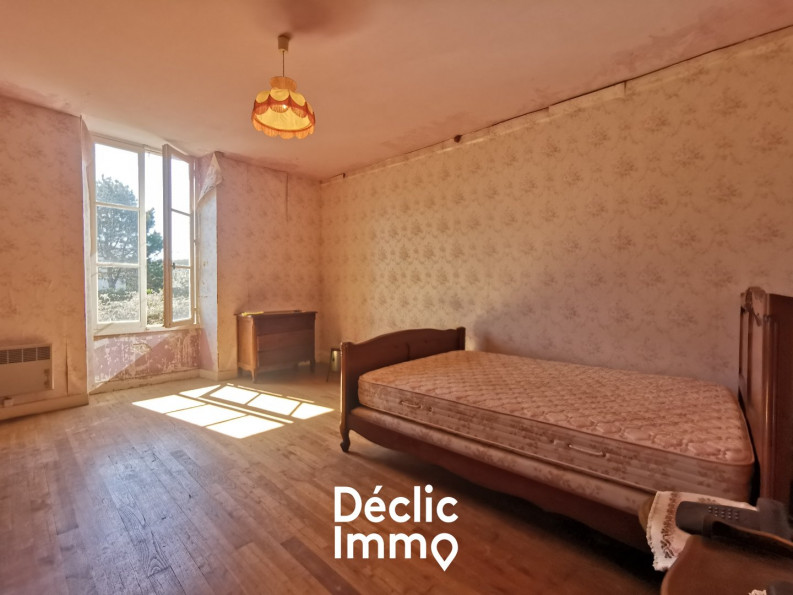 vente Maison à rénover Saint Martin De Saint Maixent - Photo 6