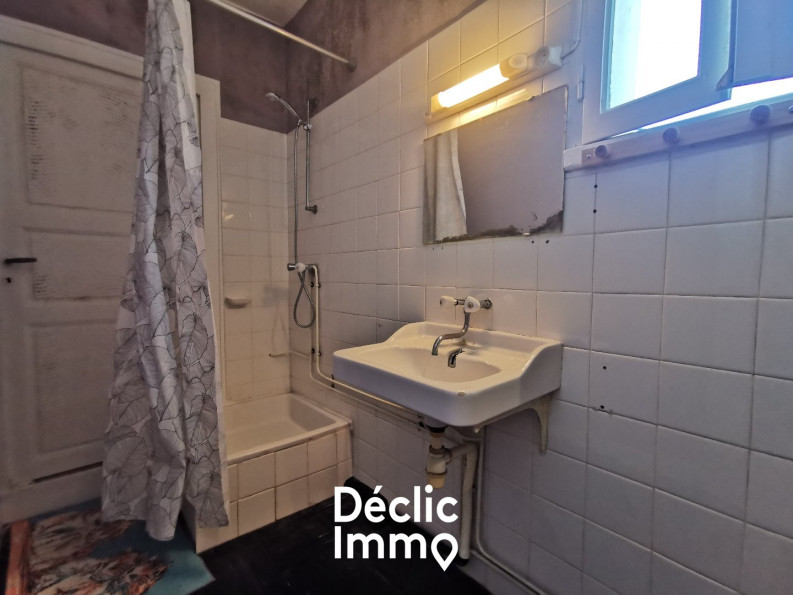 vente Maison à rénover Saint Martin De Saint Maixent - Photo 8