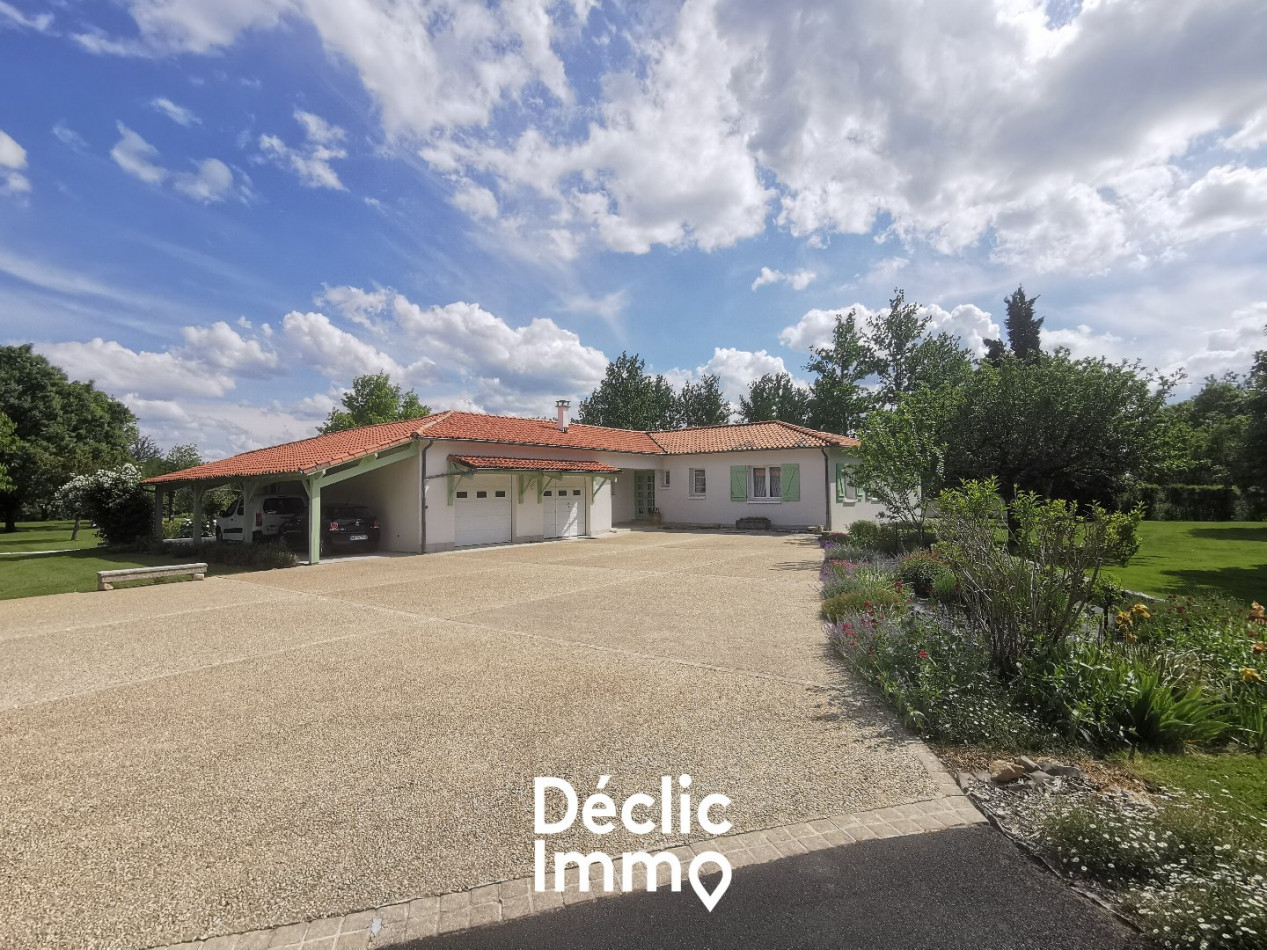 vente Maison et terrain Saint Symphorien - Photo 1