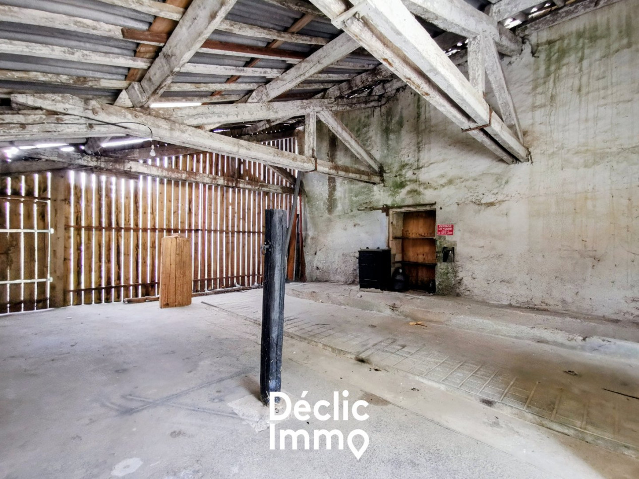 vente Maison et dépendances Pamplie - Photo 10