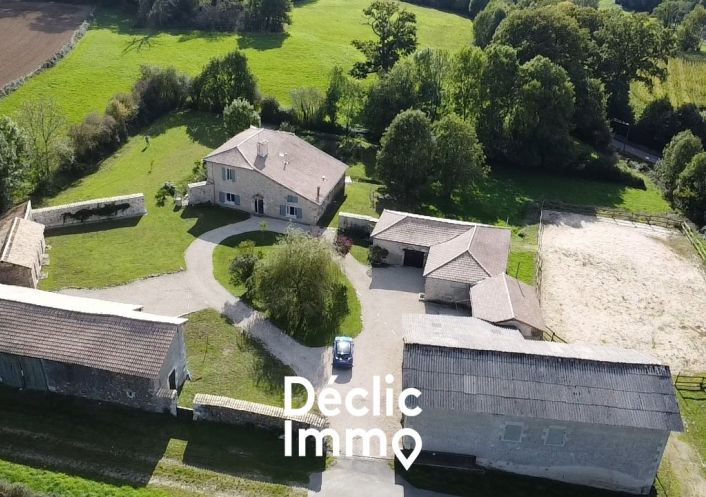 vente Maison et dépendances Pamplie