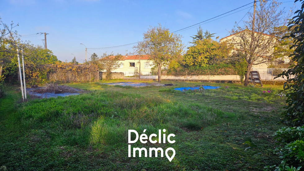 vente Terrain constructible Souche - Photo 1