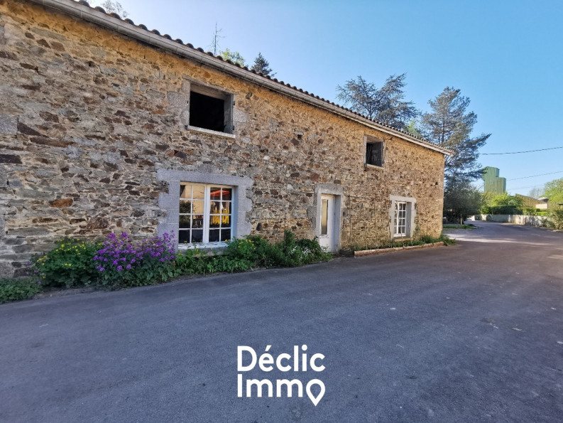 vente Propriété Fenioux - Photo 1