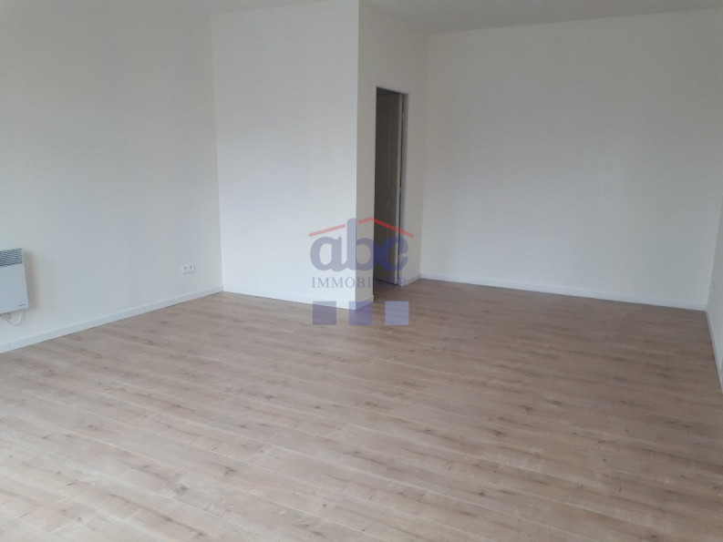 location Local commercial Albi - Photo 3