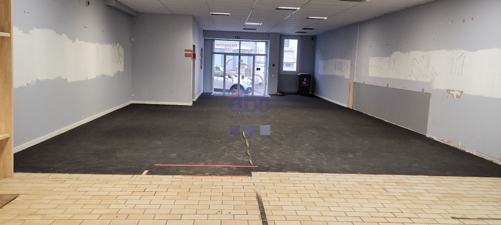 location Local commercial Albi - Photo 5