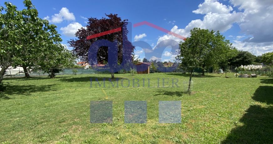 vente Terrain constructible Montans