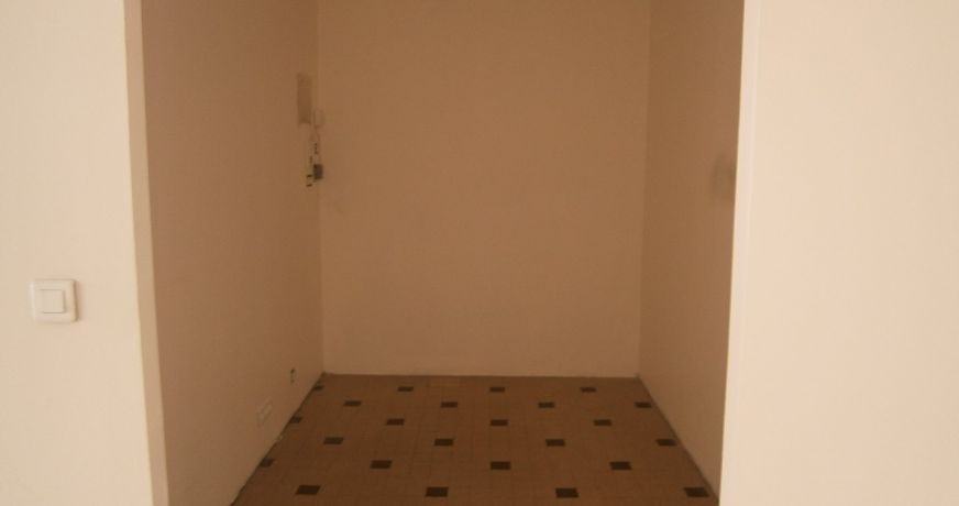 location Local commercial Carmaux