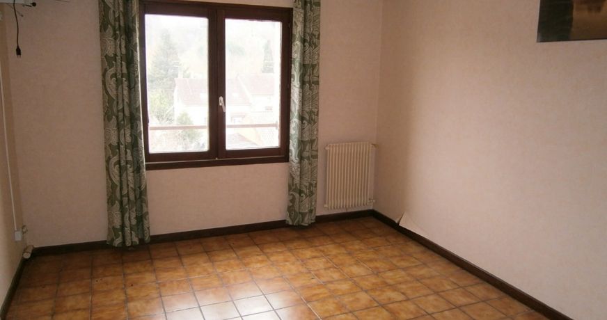 location Appartement Blaye Les Mines