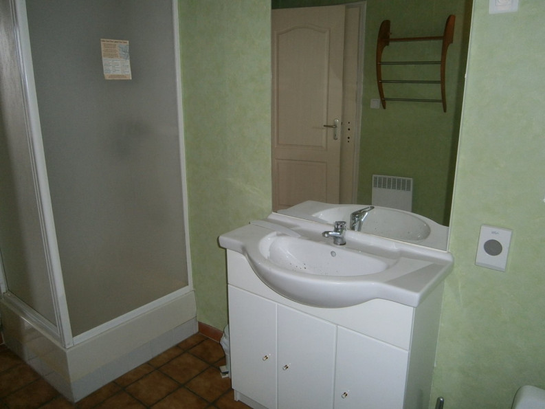 location Appartement Blaye Les Mines - Photo 3