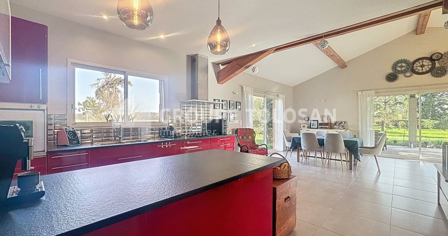 vente Ferme Saint-sulpice-la-pointe