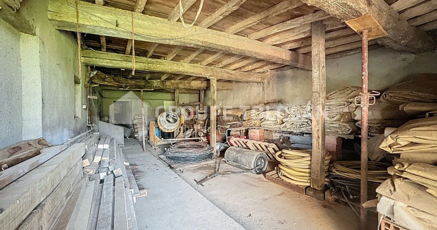 vente Ferme Saint-sulpice-la-pointe