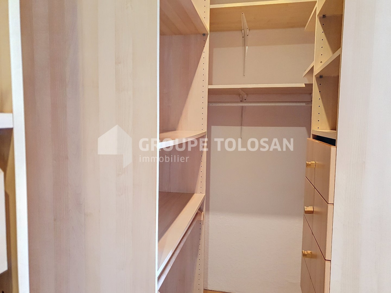 location Maison Villenouvelle - Photo 17