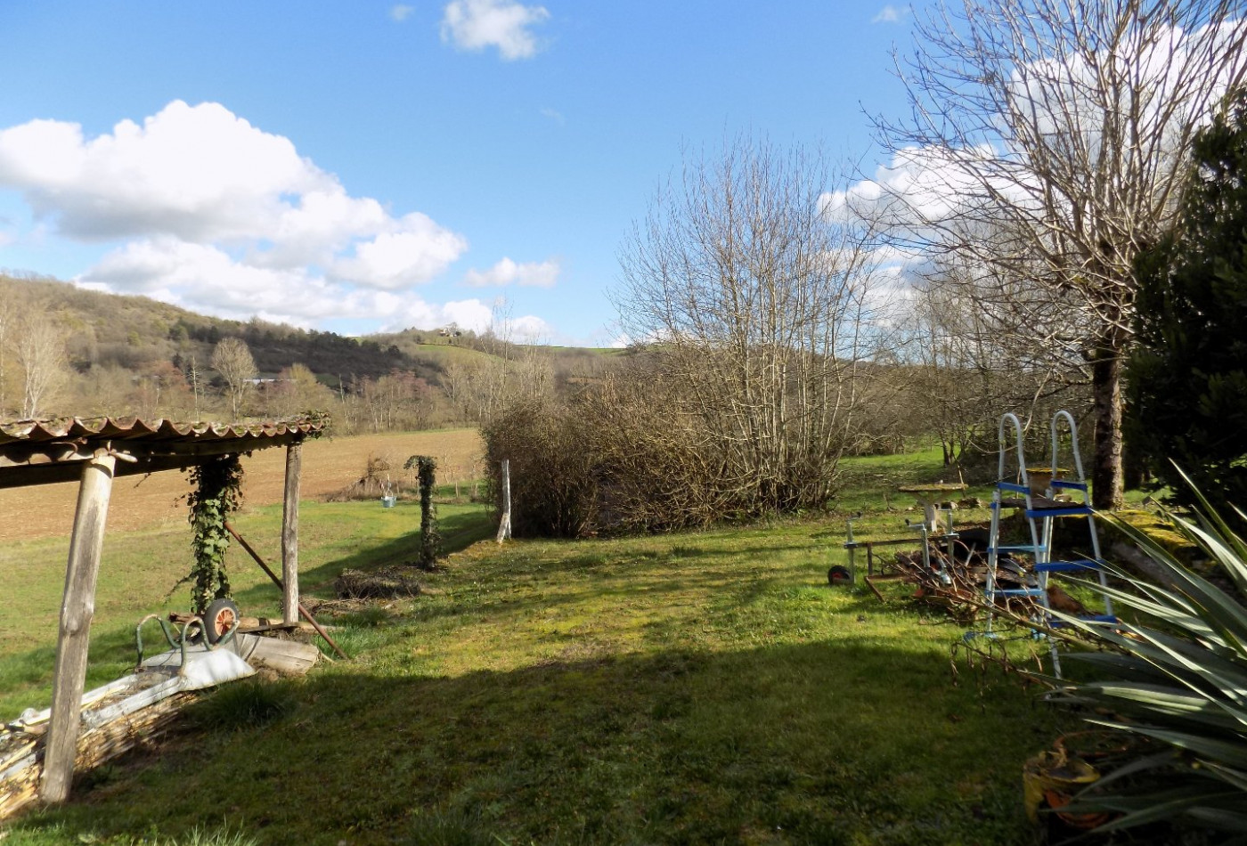 vente Maison Puycelsi - Photo 1