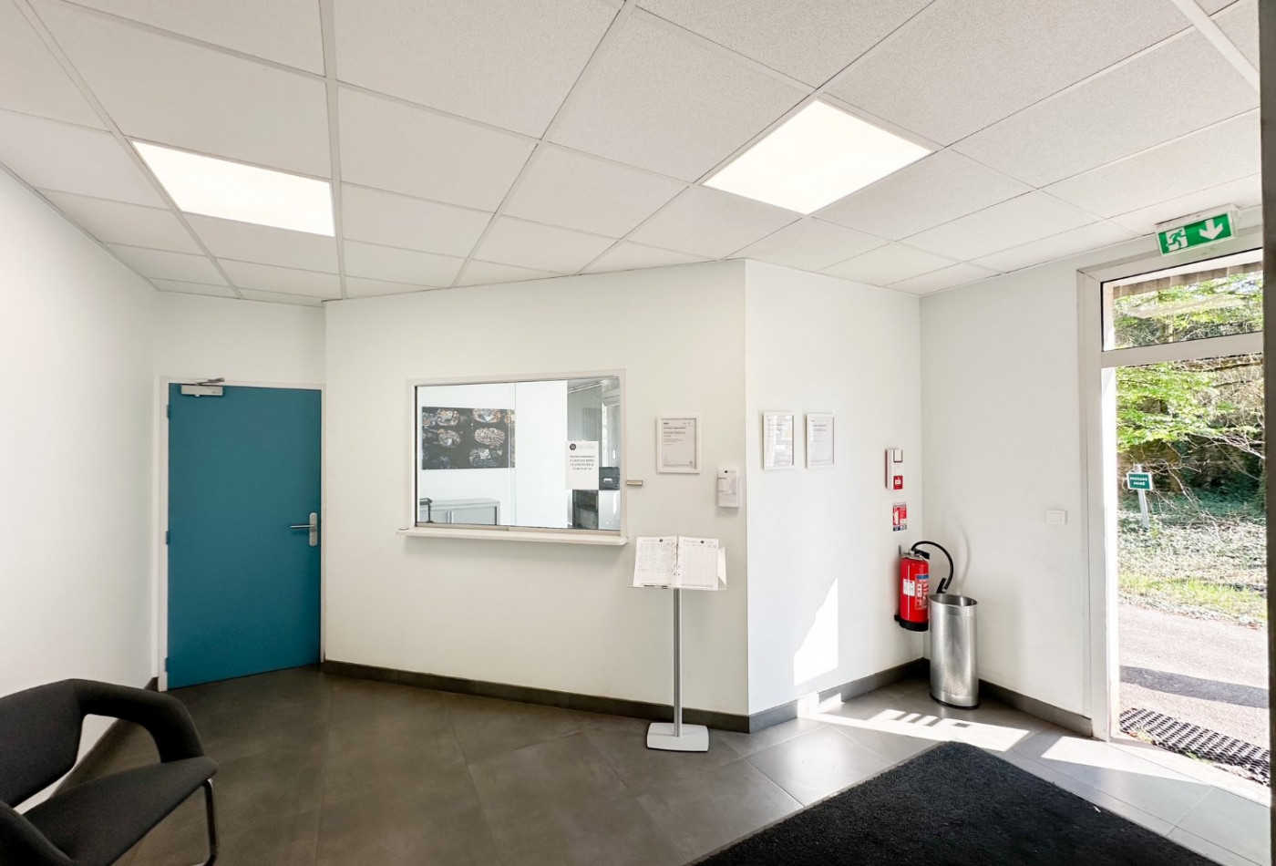 vente Bâtiment Saint Juery - Photo 7