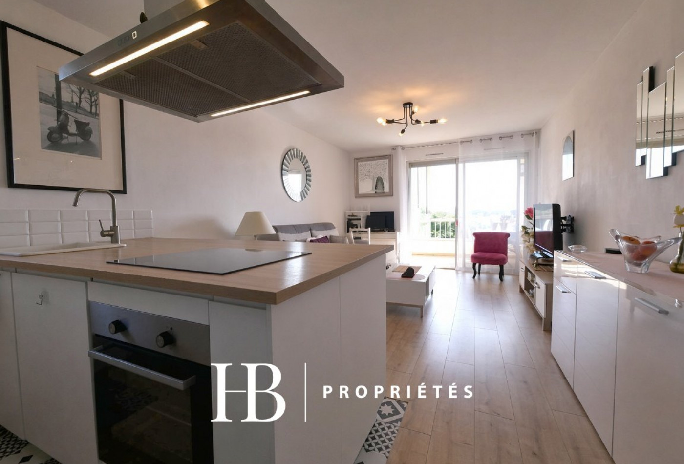 vente Appartement rénové Six Fours Les Plages - Photo 3