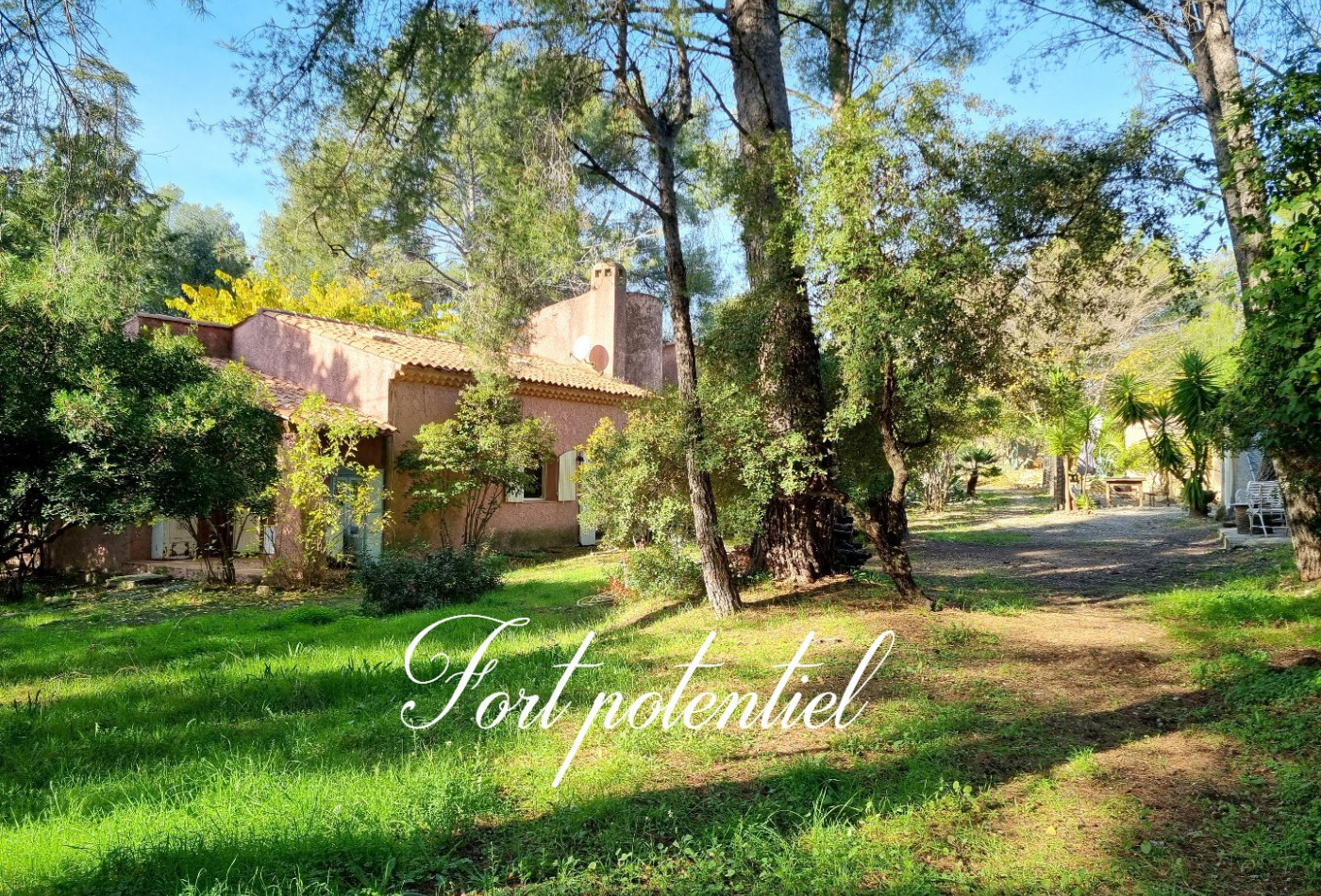 vente Villa Le Castellet - Photo 1