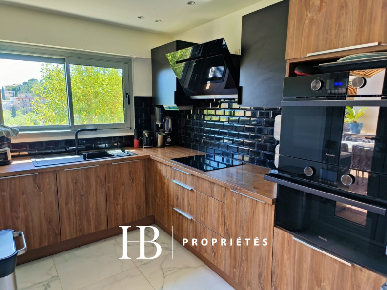 vente Appartement Hyeres - Photo 3