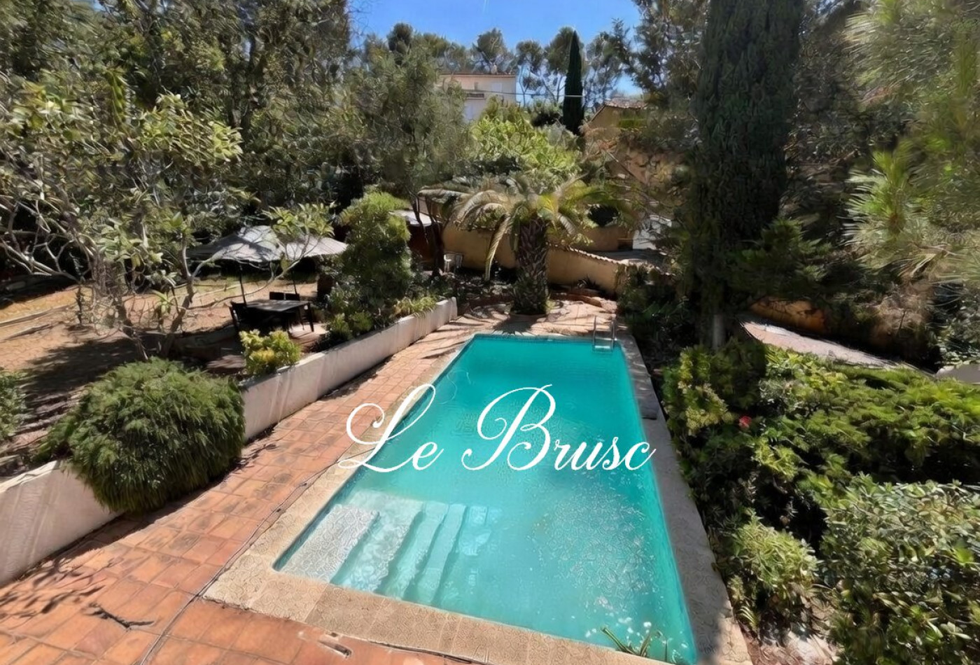 vente Villa Six Fours Les Plages - Photo 1