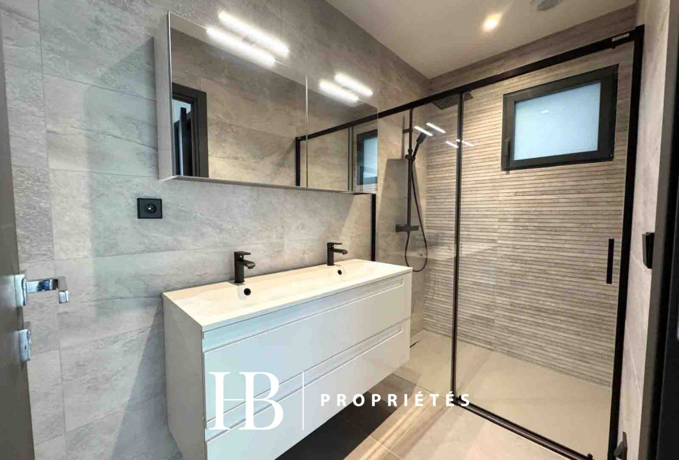 vente Appartement Six Fours Les Plages - Photo 8