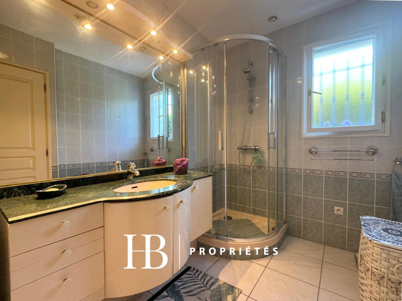 vente Maison Six Fours Les Plages - Photo 6