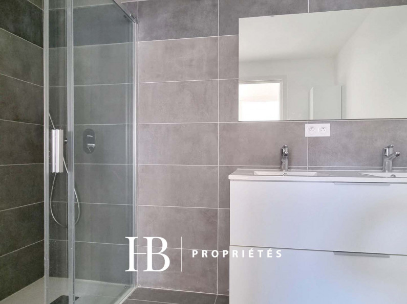 vente Appartement Six Fours Les Plages - Photo 4