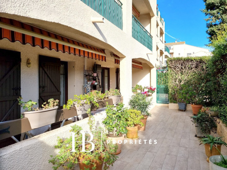 vente Appartement Sanary Sur Mer - Photo 2