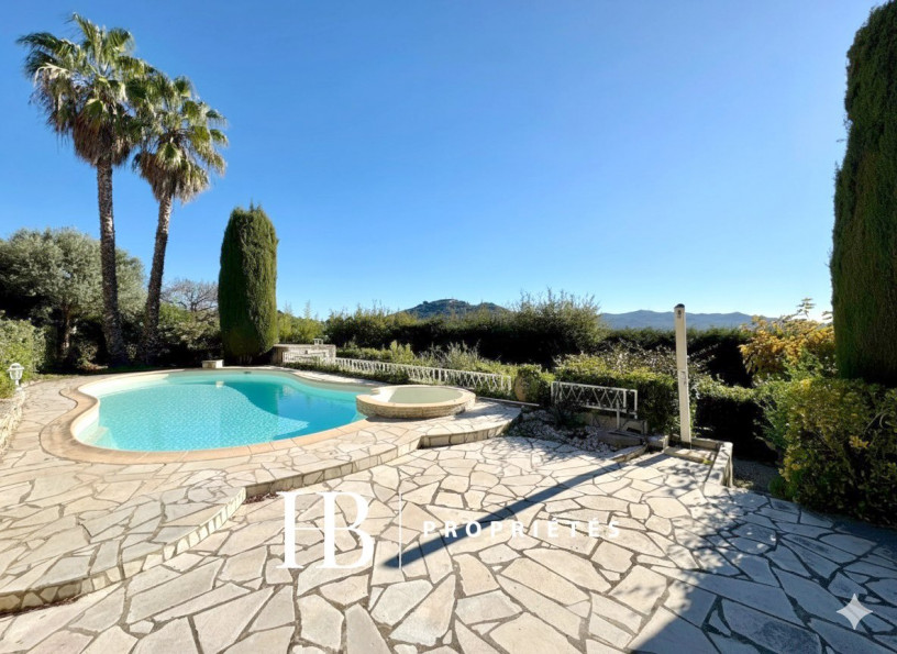 vente Villa Six Fours Les Plages - Photo 2
