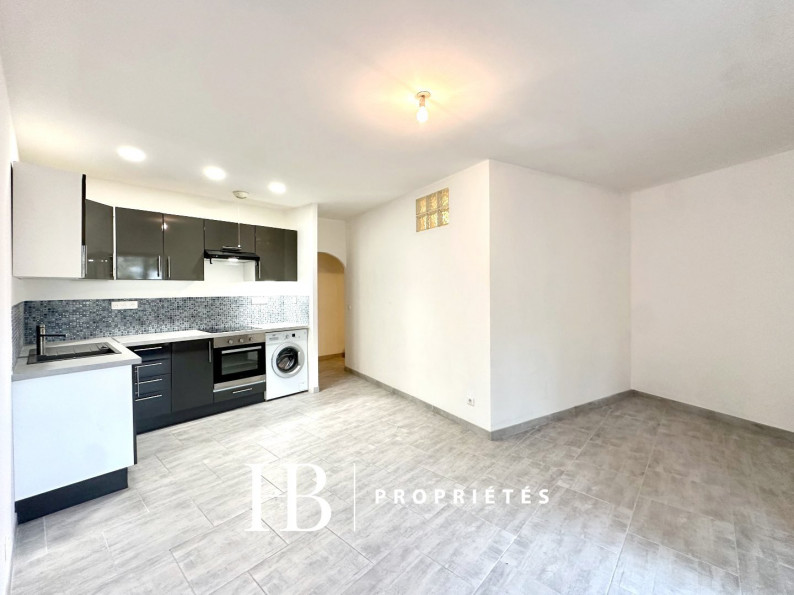vente Appartement Belgentier - Photo 3